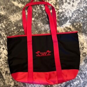 New Trader Joe’s insulated tote